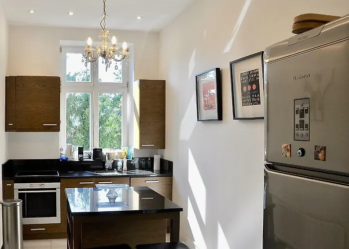 Superior One-Bedroom Apartment